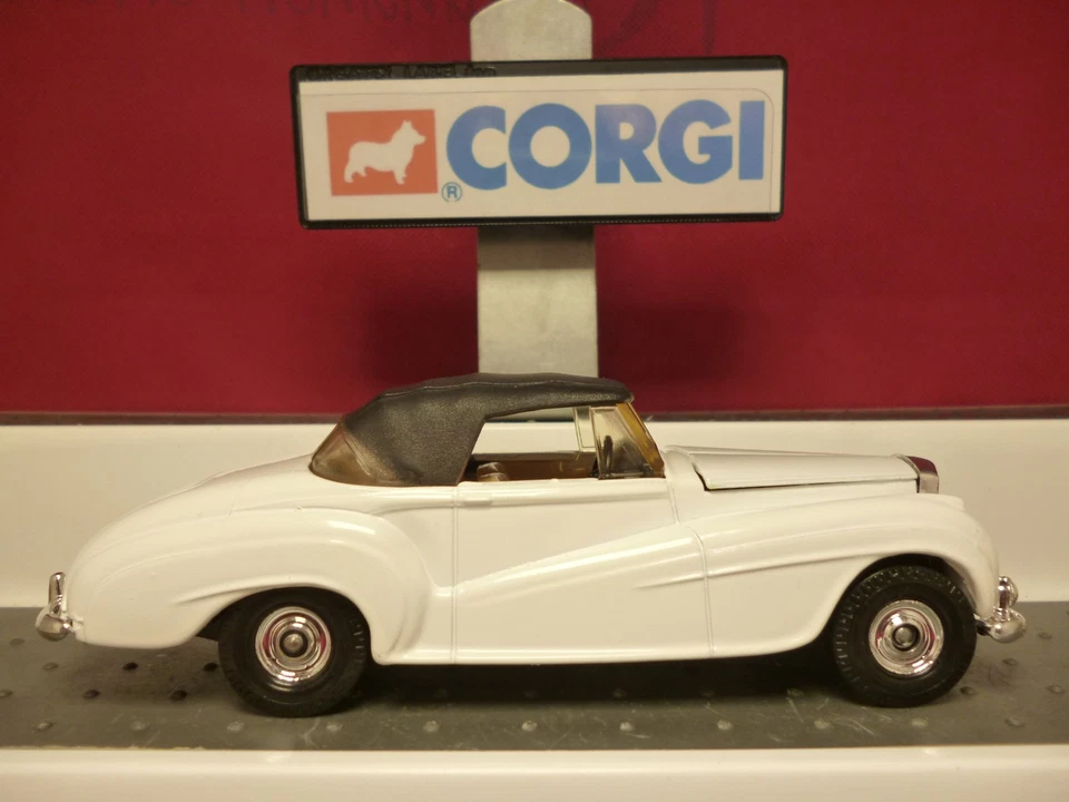 CORGI Classics : 1952 RR Silver Dawn Nr. 814 weiß 1:43 ! "NEU" Zustand in OVP ! - Bild 4 von 4