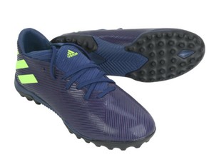 messi purple boots