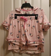 Hello Kitty Pajama Set Pink Shorts Button Front Top Ladies Size LARGE NWT