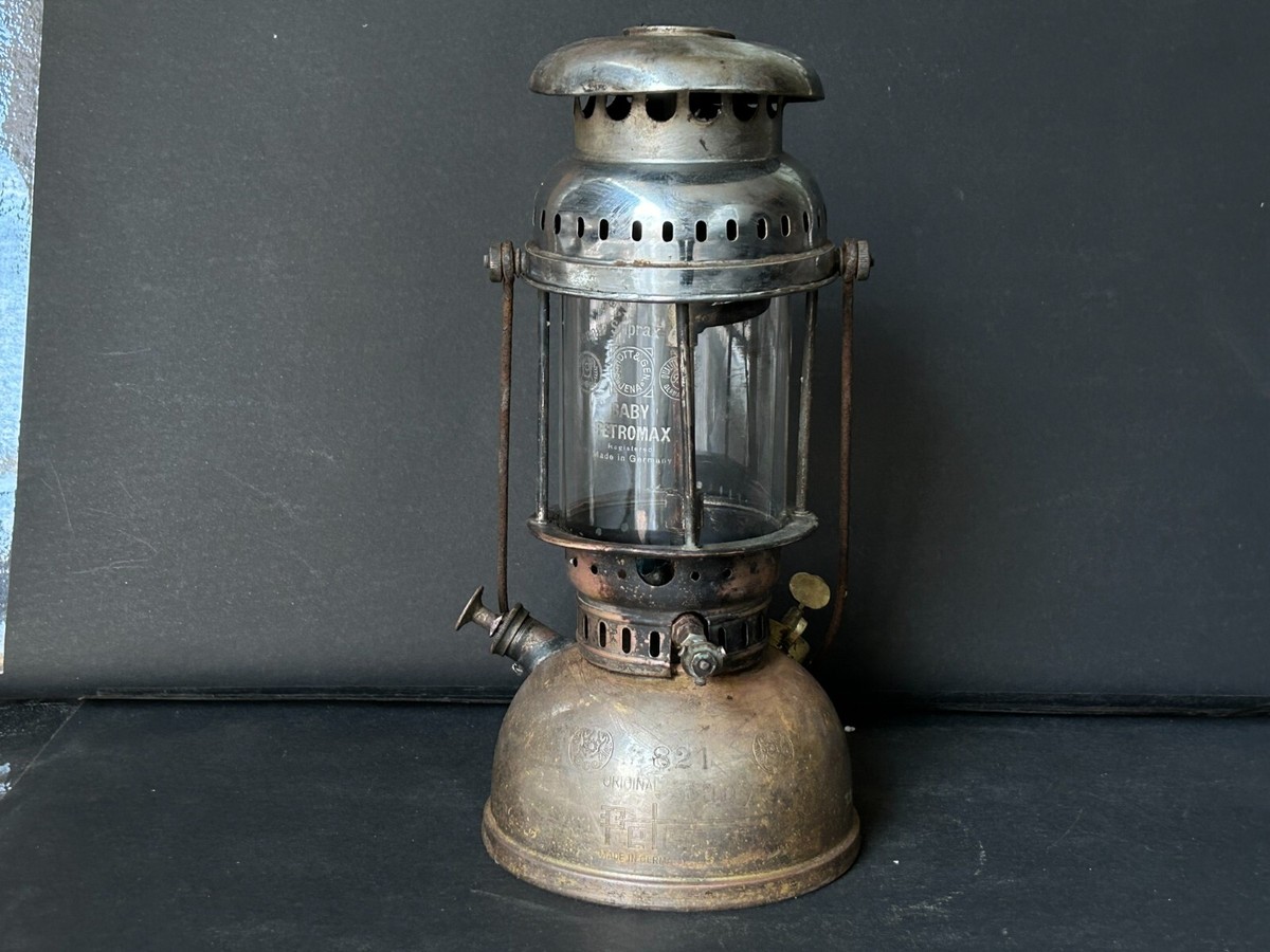 Lanterne à Pétrole Petromax 821/250CP Vintage Pour Camping - Pour Pièces (ne Fonctionne Pas)