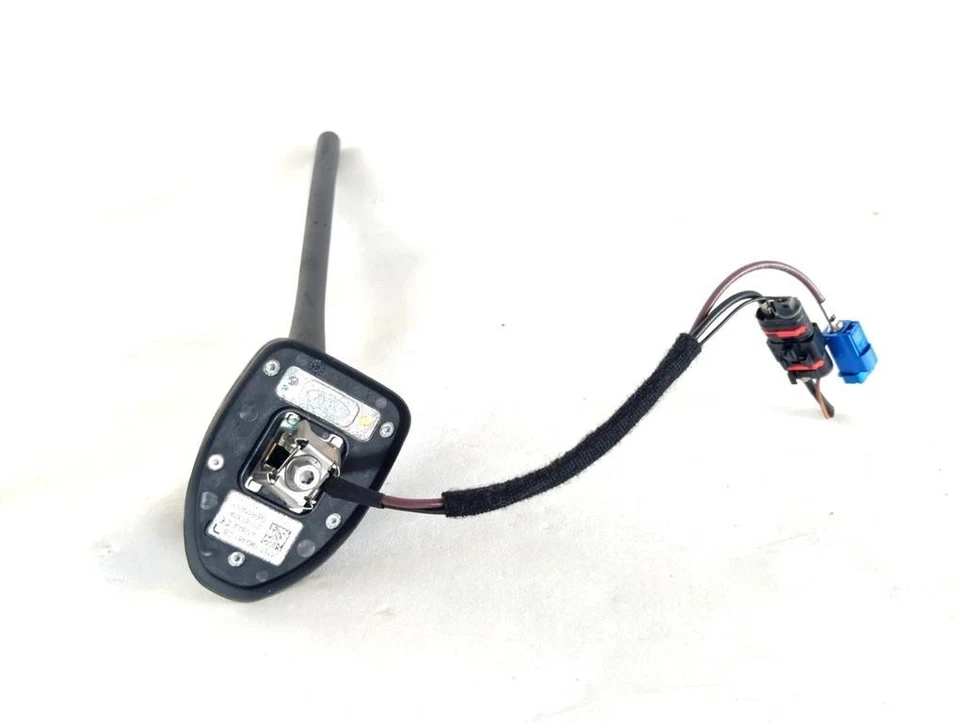 JM5T-19G461-CB ANTENNA AUTORADIO FORD FOCUS 1.6 G 88KW 5M 5P (2018) RICAMBIO USA - Immagine 4 di 4