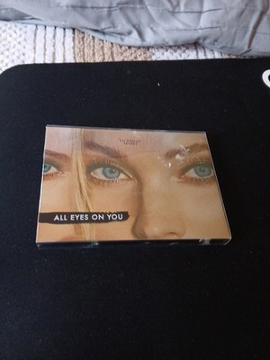 VICTORIA'S SECRET EYE SHADOW PALLET ALL EYES ON YOU 6 COLORS NEW