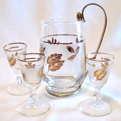 LIBBEY Golden Foliage MCM Frosted Glass Gold Leafs Cocktail Pitcher Cordial Shot