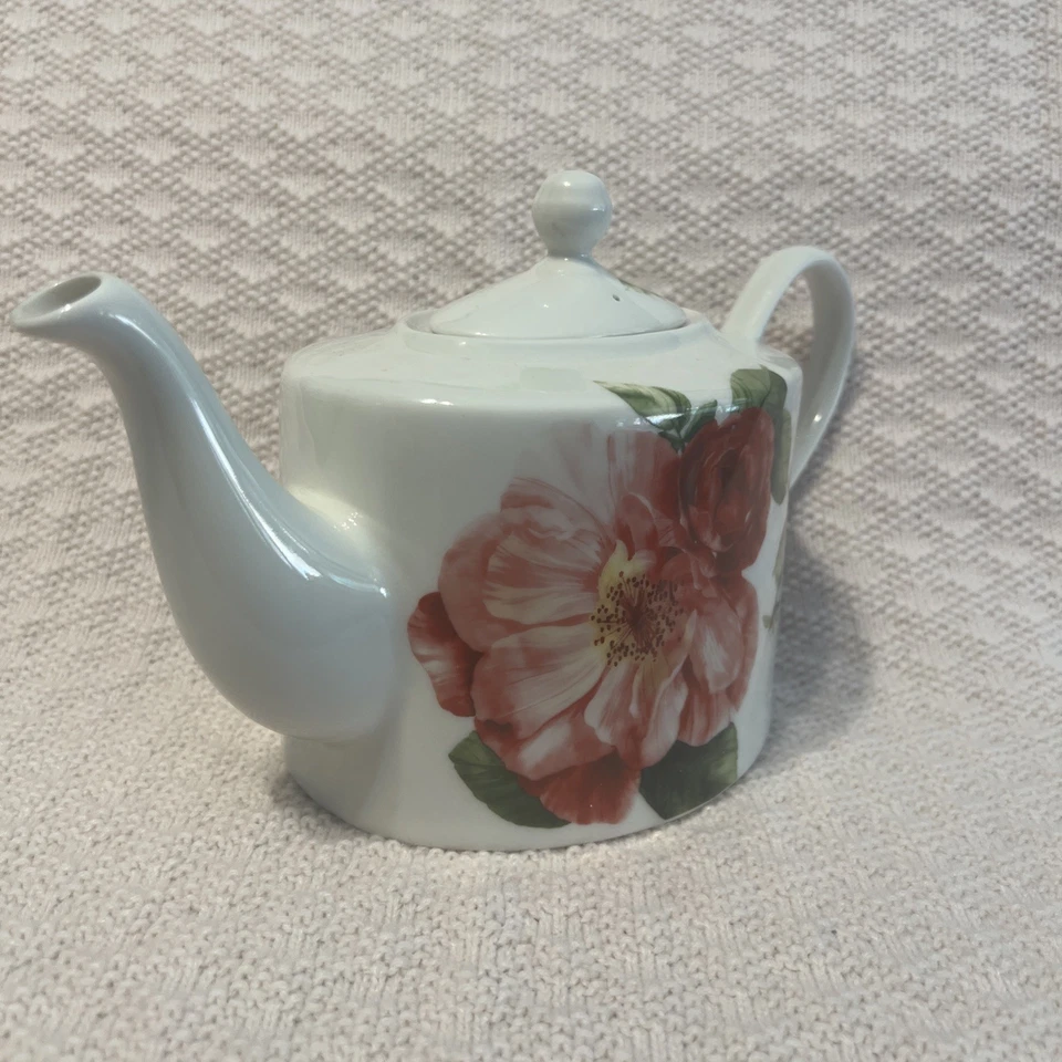 222 Fifth Mirelle Spring Porcelaine Floral Teapot - Image 2 of 4