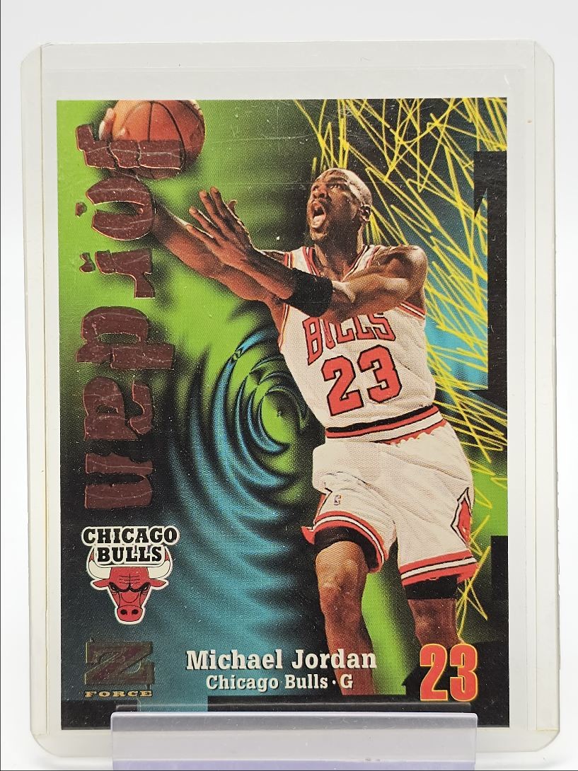 MICHAEL JORDAN 1997-98 SKYBOX Z-FORCE BASKETBALL CHICAGO BULLS #23 Q1725