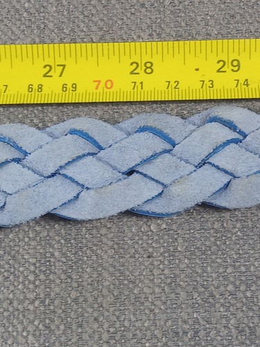 Babyblauer Wildledergürtel mit einfarbiger silberfarbener Schnalle Jeans 40"-42" - Bild 13 von 22