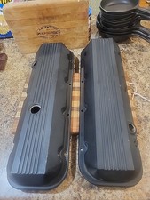 Gmc Big Block Oem 454 Chevy 7.4l Bbc Valve Covers 10243313 And 10243314. Euc