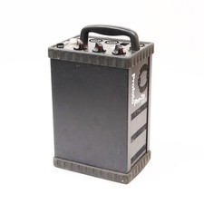 Profoto Pro-7a 2400 Generator 2400Ws  900723 / 701-070 - SKU 1792300