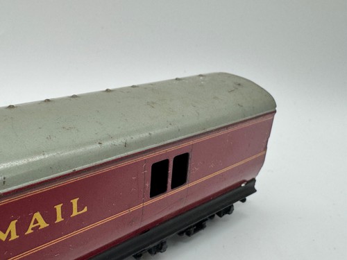 T4 Hornby Dublo Royal Mail Coach W807 Fair Used Condition - Picture 6 of 15