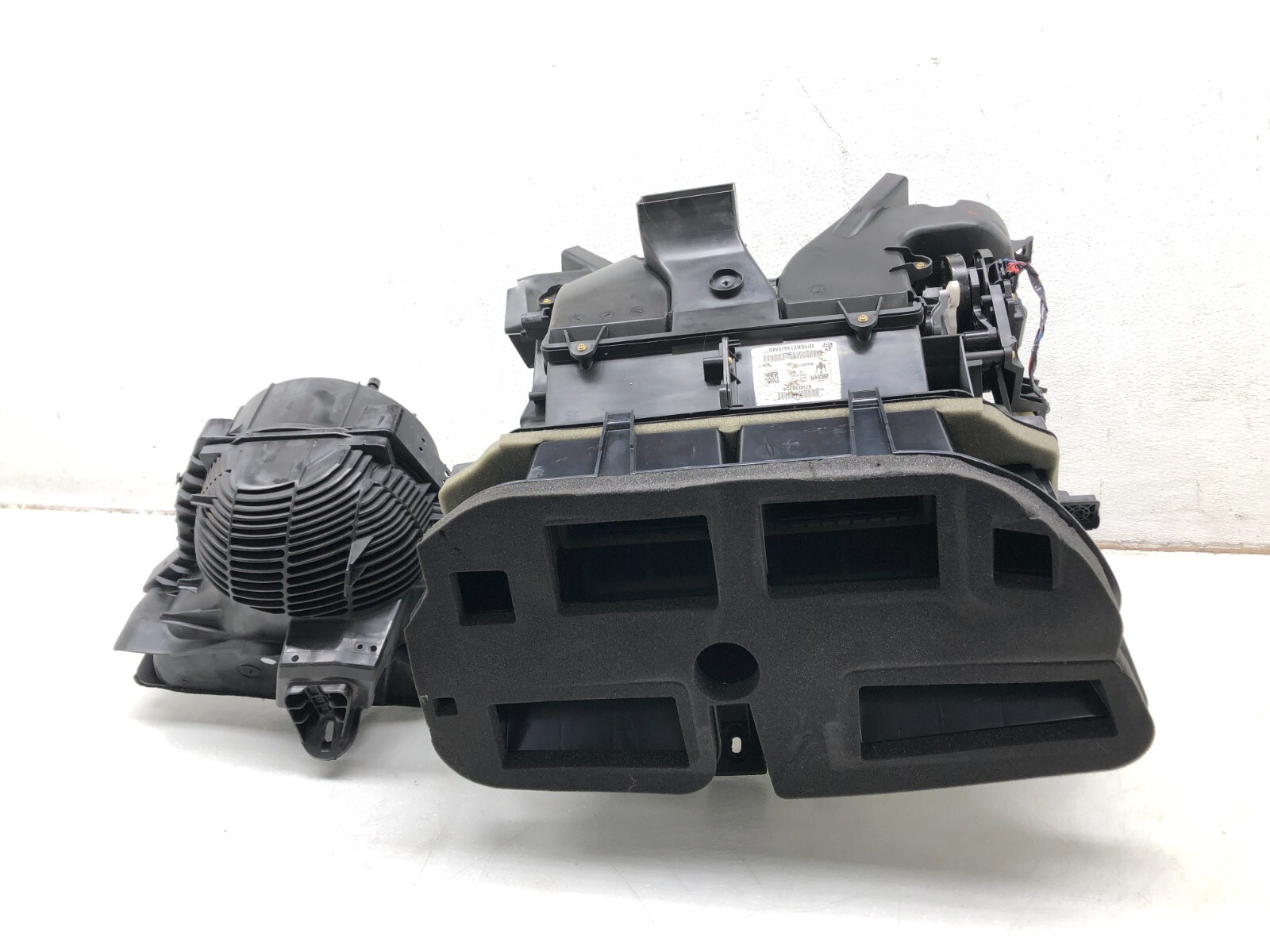 2017-2022 MASERATI LEVANTE A/C HEATER EVAPORATOR CORE HVAC BLOWER HOUSING OEM.