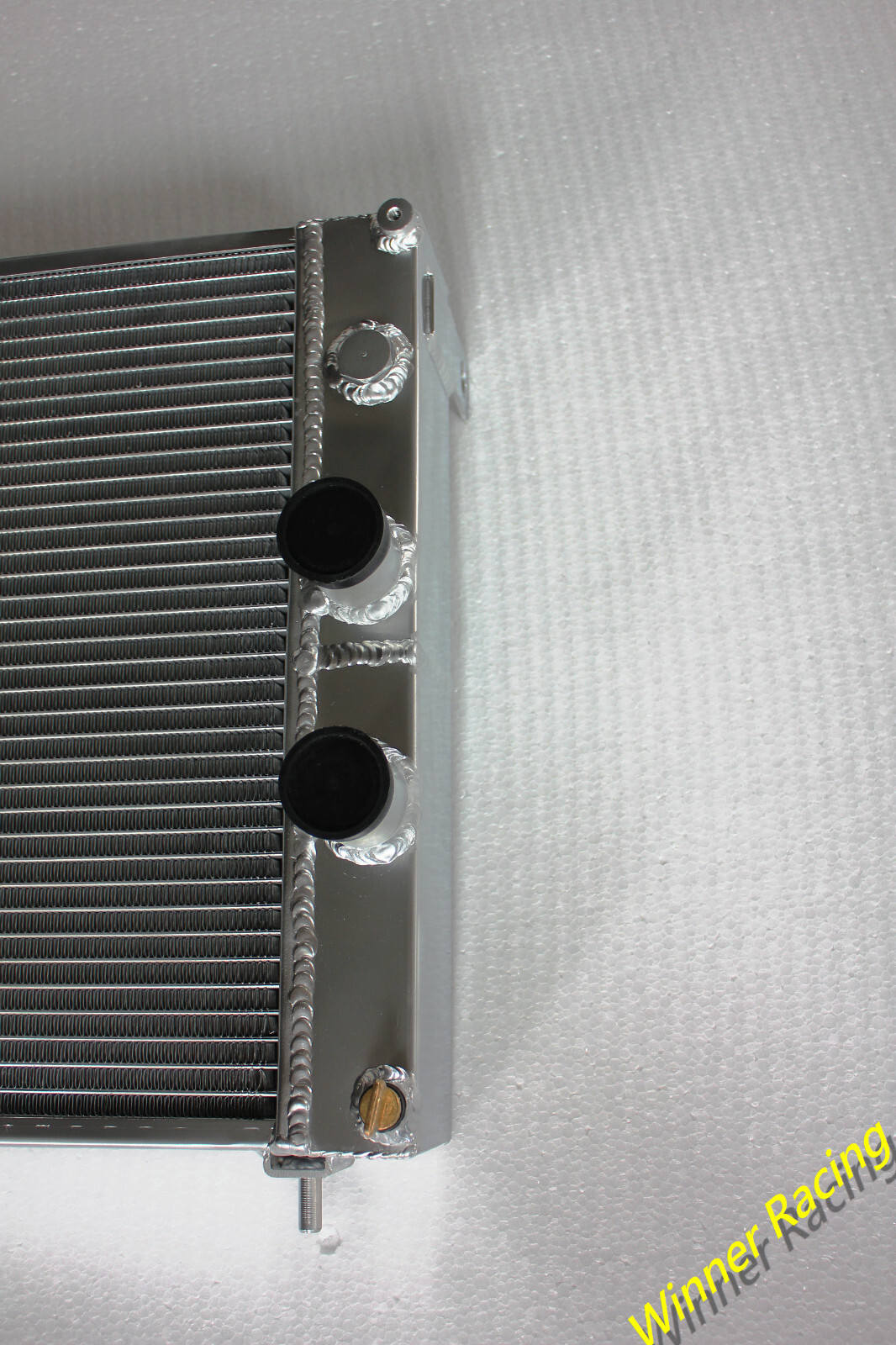 Aluminum Radiator For Ferrari DeTomaso DE TOMASO PANTERA 5.8L M/T 1971-1989