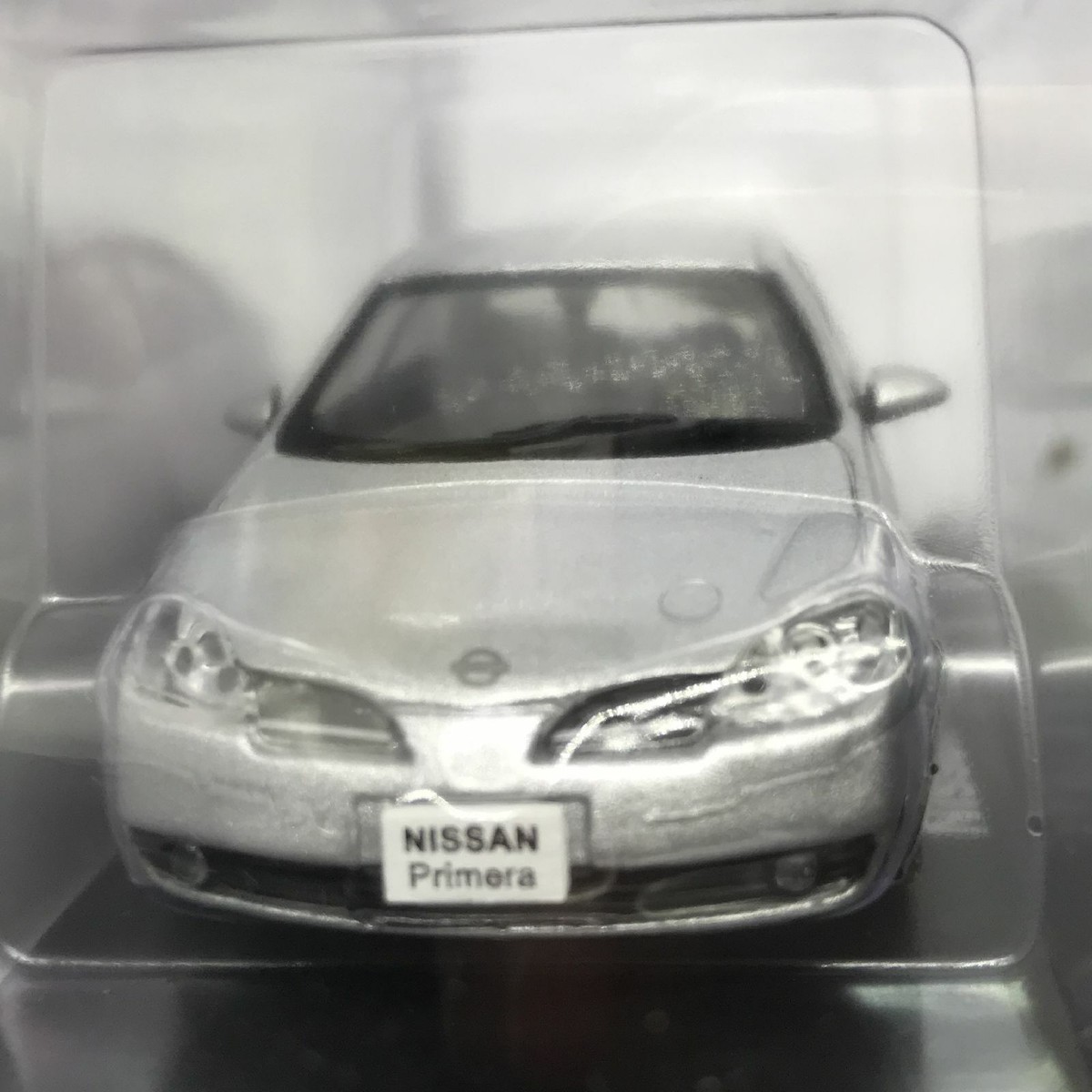 IXO Nissan Primera 2003 1/43 Scale Box Mini Car Display