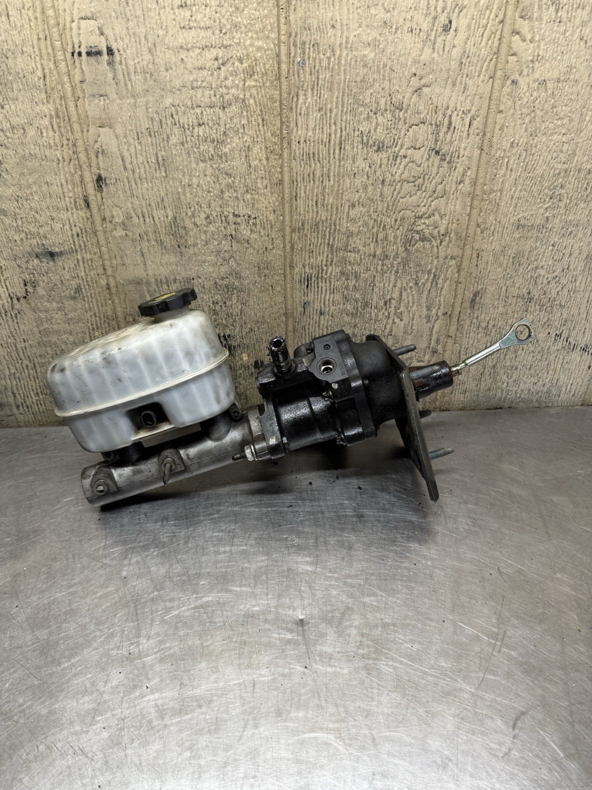 08-10 Ford F250 6.4L Super Duty Hydroboost Power Brake Booster W Master Cylinder