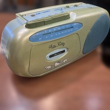 Hello Kitty RM-130KT Boombox Cassette Player AM/FM Stereo Radio Vintage