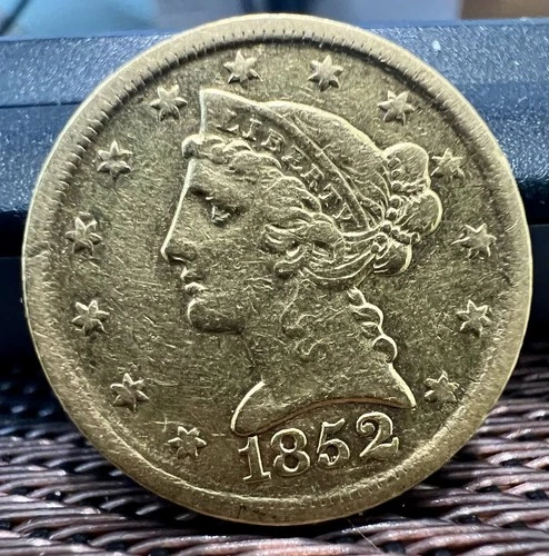 1853 D Five Dollar Liberty Head Gold Coin  XF possible Dahlonega Rive d'Orb Hord