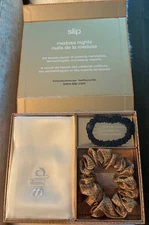 slip Pure Silk Pillowcase & Scrunchie set in White, Size Queen