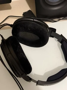 Sennheiser HD 660S Open-Back Dynamic Headphones - Black