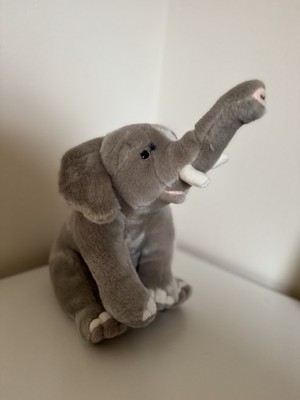 Sitzender Elefant weiches Kuscheltier Plüschtier von Living Nature Neu