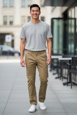 Men’s Straight Khaki Pants Size: 31x34, Amazon Essentials