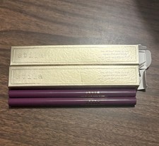 NEU 2 Stila Stay All Day Matte Lip Liner Resilience Full Size 0,002oz 0,07g Neu im Karton