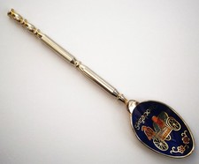 SW313) v Singapore Rickshaw Enamel intage souvenir collectors spoon