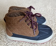 Oshkosh B gosh Toddler Duck Boots Size 9 Outdoor Shoes Brown Blue EUC