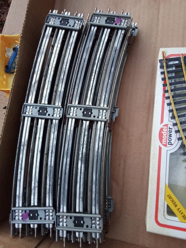 LIONEL 054 TRACK LOT