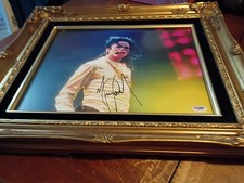 MICHAEL JACKSON AUTOGRAPHED 11x14 COLOR PHOTO - PSA DNA FULL LETTER CERTIFICATE 