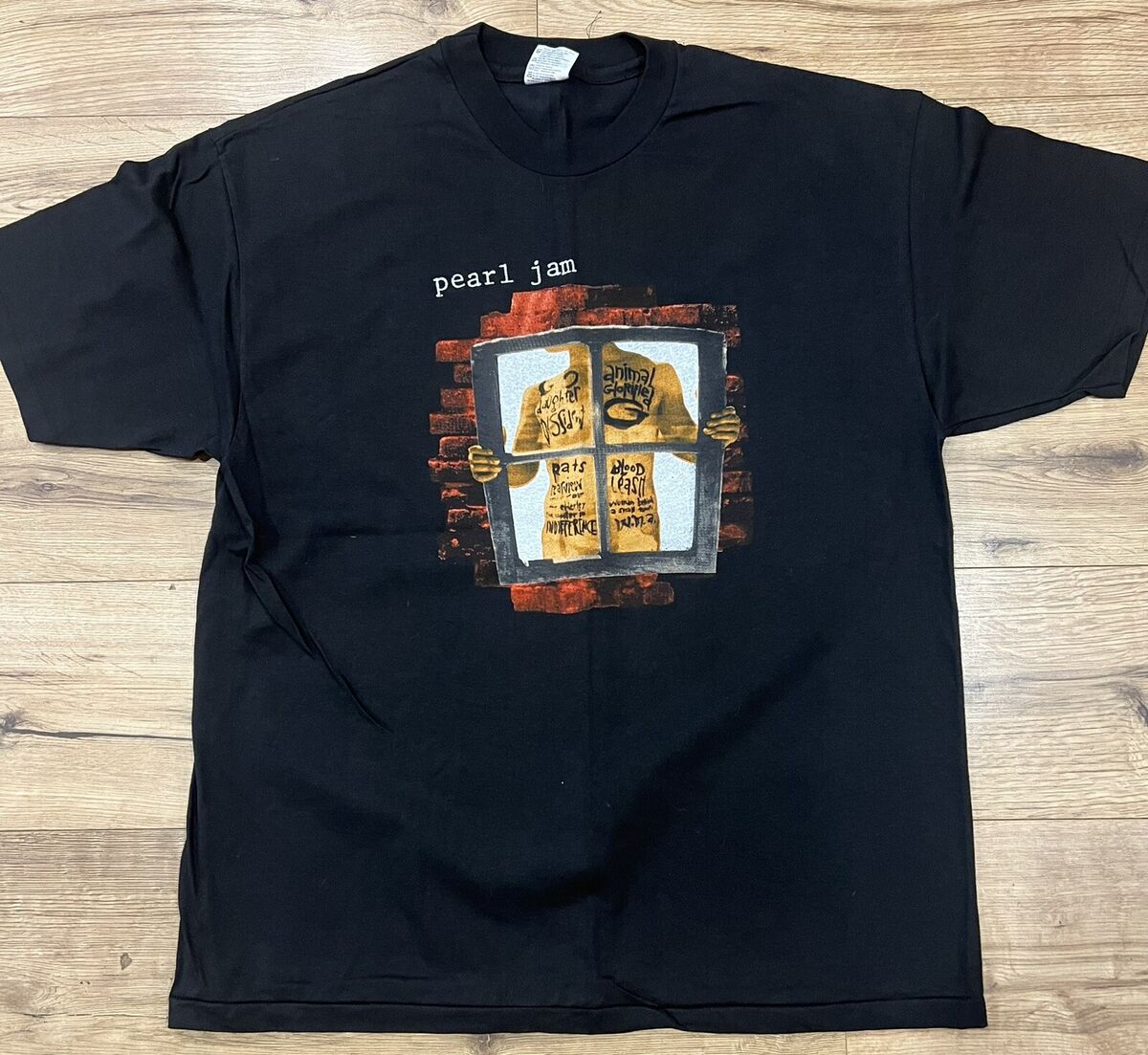 PEARL JAM WINDOW PAIN VS 1993 ROCK BAND CONCERT t-shirt SZ PEARL JAM WINDOW PAIN VS 1993 ROCK BAND CONCERT t-shirt SZ