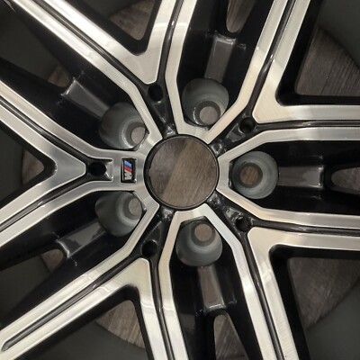 BMW M5 M8 2020 2021 2022 2023 86565 OEM wheel rim 20 x 10.5 Rear