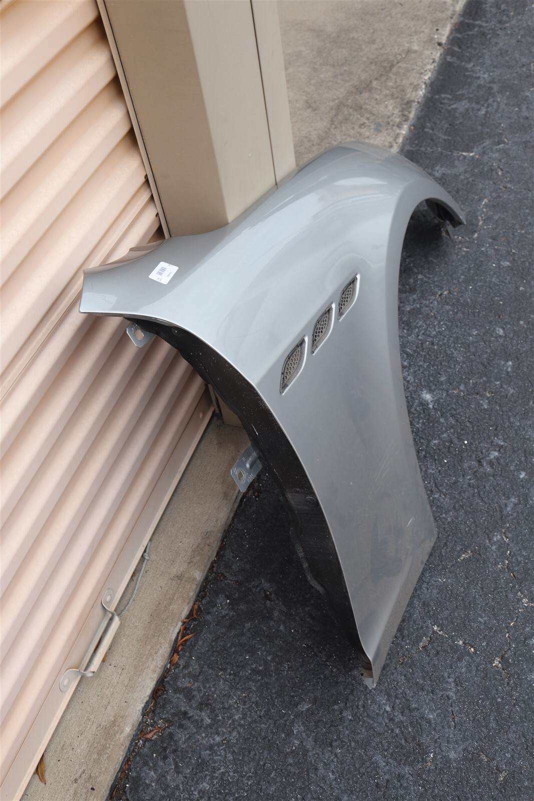 14-18 MASERATI GHIBLI Fender Modguard Passenger Right RH *LOCAL PICK UP ONLY*