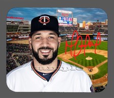 Marwin Gonzalez Minnesota Twins Facsimile Autographed Mouse Pad Item#7319 