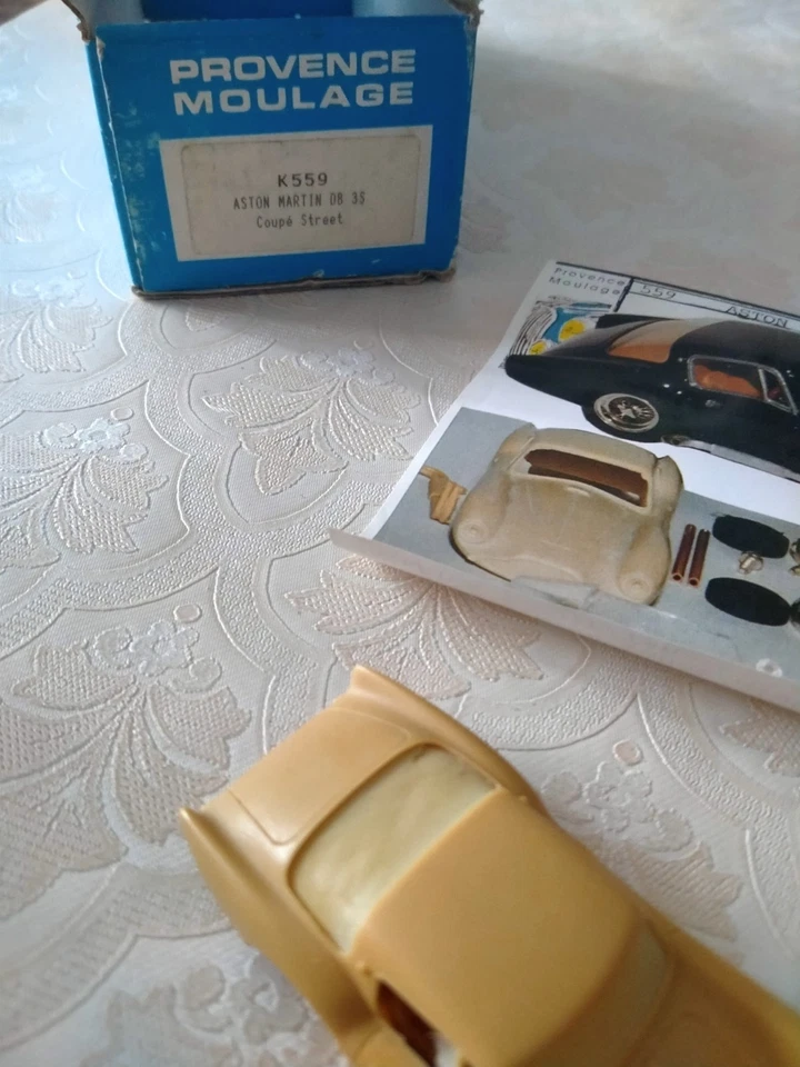 PROVENCE MOULAGE kit 1:43 K559 Aston Martin DB 3S Coupé Street - Immagine 2 di 4