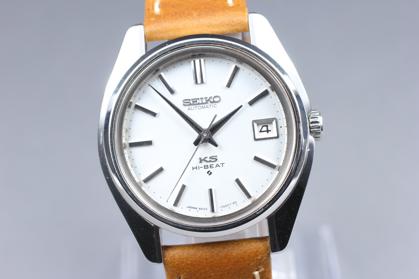 Vintage 1969 KING SEIKO HI-Beat CALENDAR 5625-7000 AT Men's Watch From Japan