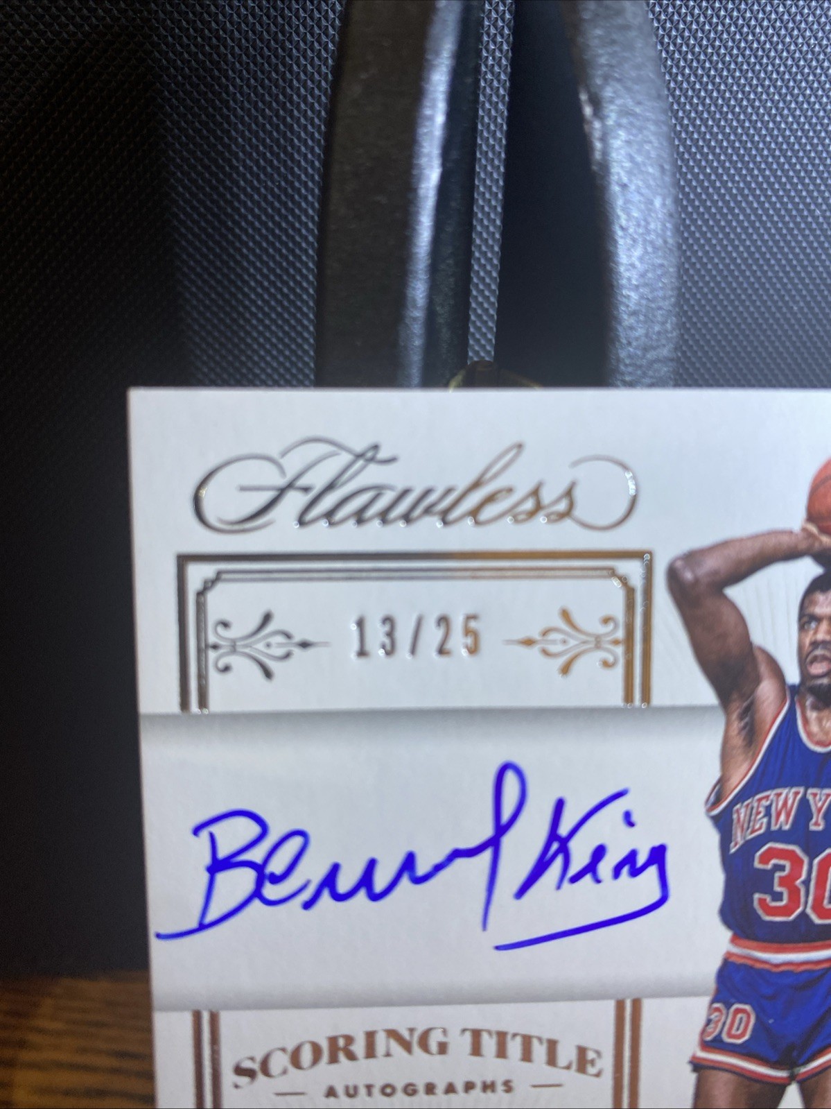BERNARD KING 2023-24 PANINI FLAWLESS SCORING TITLE AUTOGRAPH AUTO 25/25 KNICKS view 3