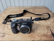 Sony Cyber Shot DSC-V3, 4X Zoom 7.2mp Camera SN:6510433