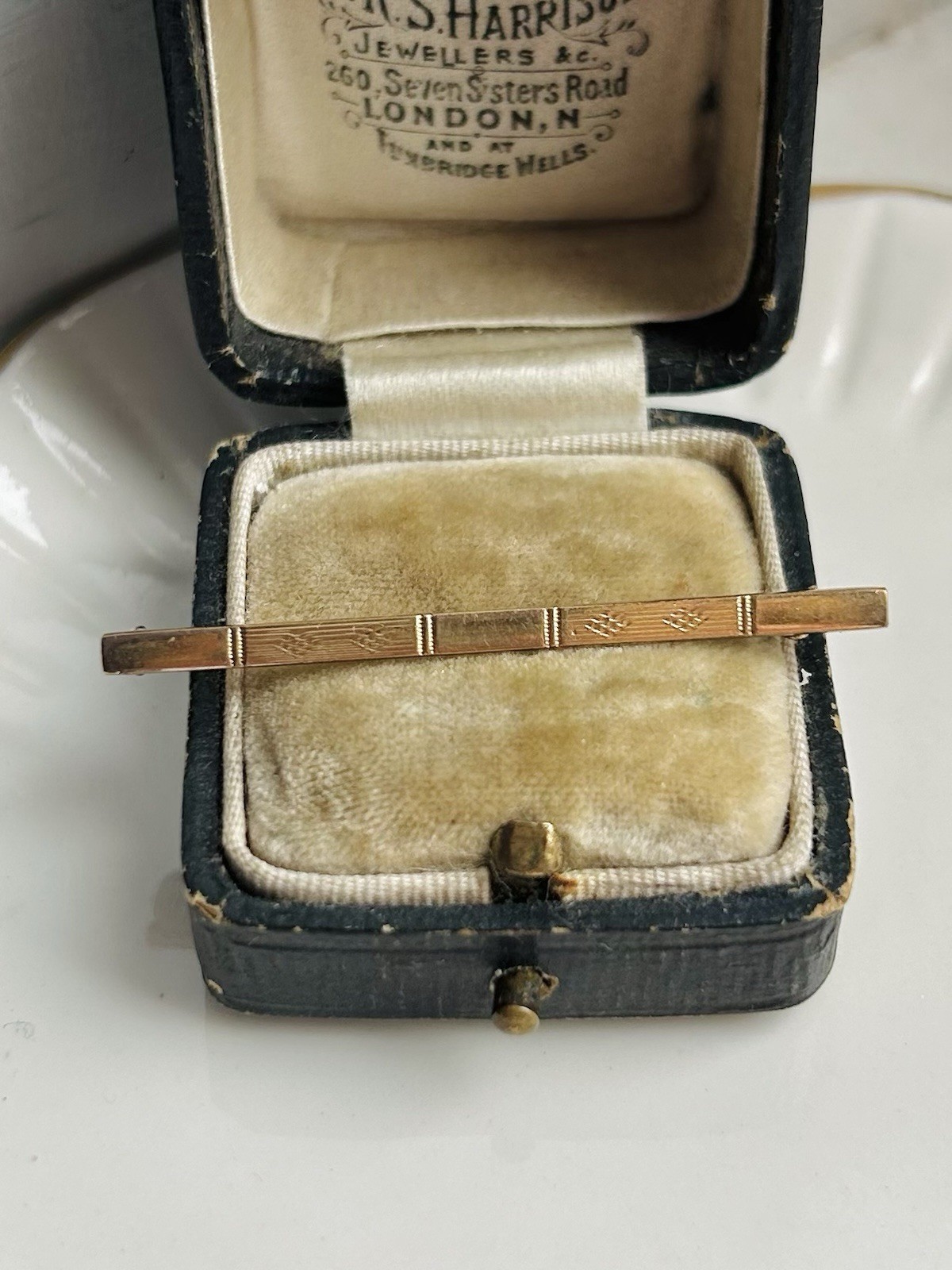 Vintage Art Deco Andreas Daub Rolled Gold Bar Tie Pin Brooch A*D