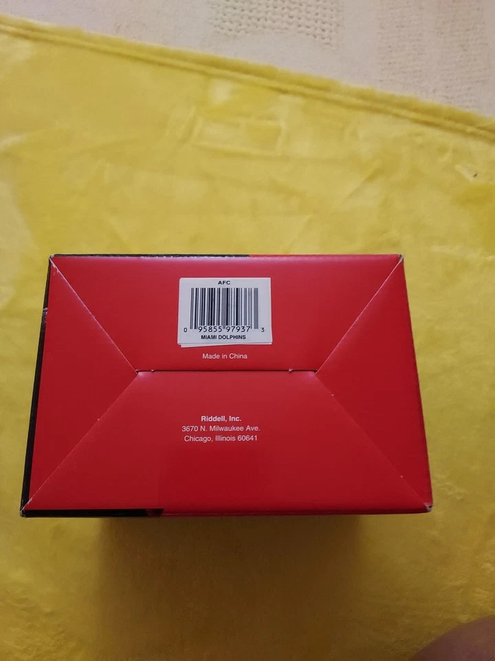 Mini casco de fútbol americano Riddell 1995 NFL Miami Dolphins CON BARBIJO raro nuevo en caja Foto 4 de 4