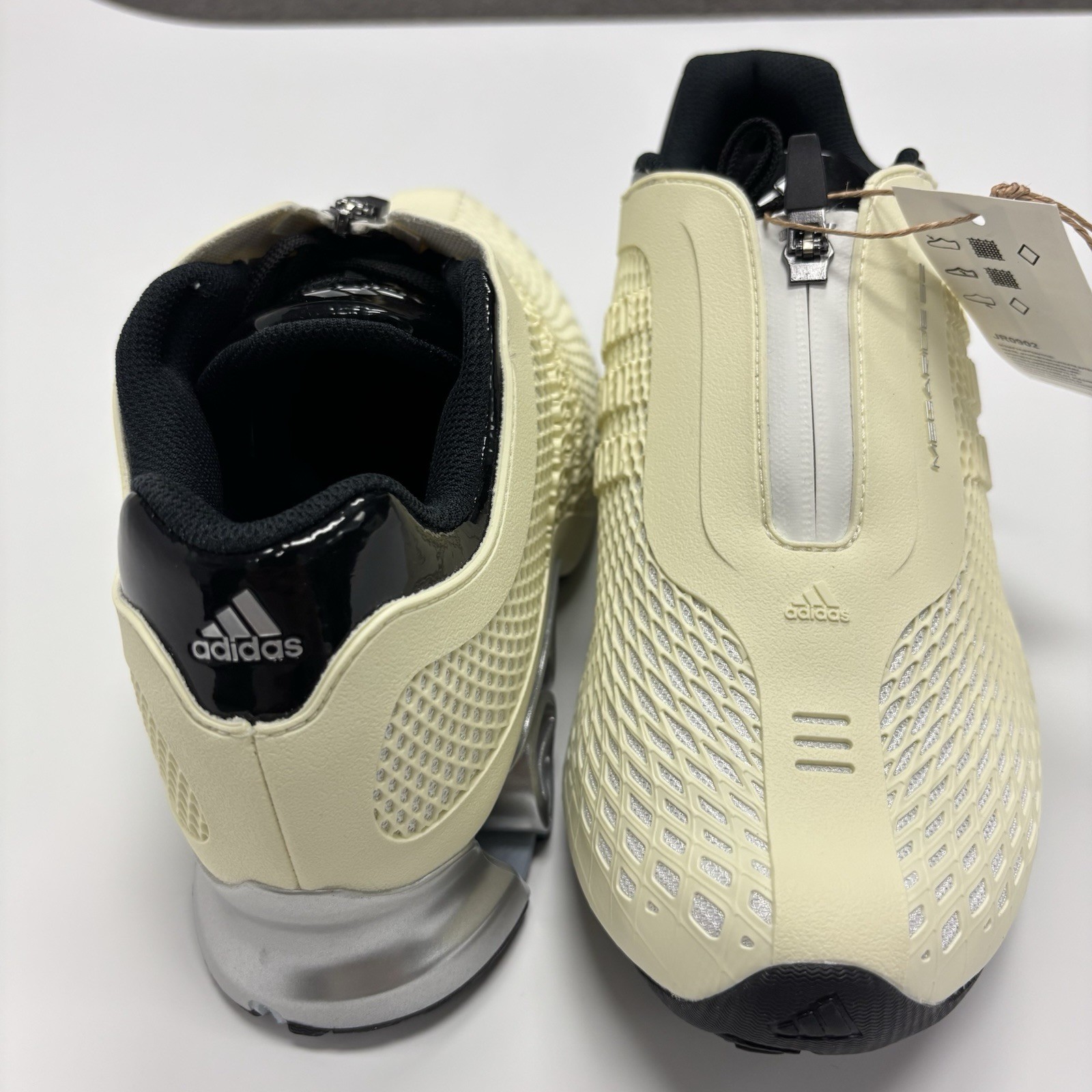 Megaride S2 Cream, Black, Silver, White