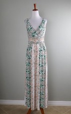 WHITE HOUSE BLACK MARKET NWT 150 Sleeveless V-Neck Jersey Maxi Dress Size XS