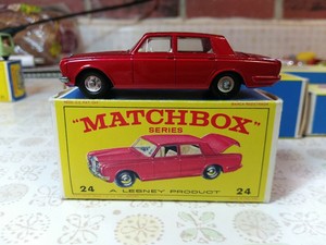matchbox series no 24 rolls royce silver shadow