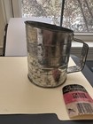 Vintage Sifter Bromwell's 3 Cup Measuring with Wooden Knob Crank With Label — photo 2