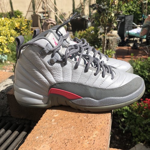 jordan retro 12 vivid pink
