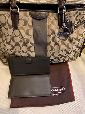 Coach Est.1941 Signature Brown Carryall Satchel W/Chkbook Coach Est.1941 Signature Brown Carryall Satchel W/Chkbook