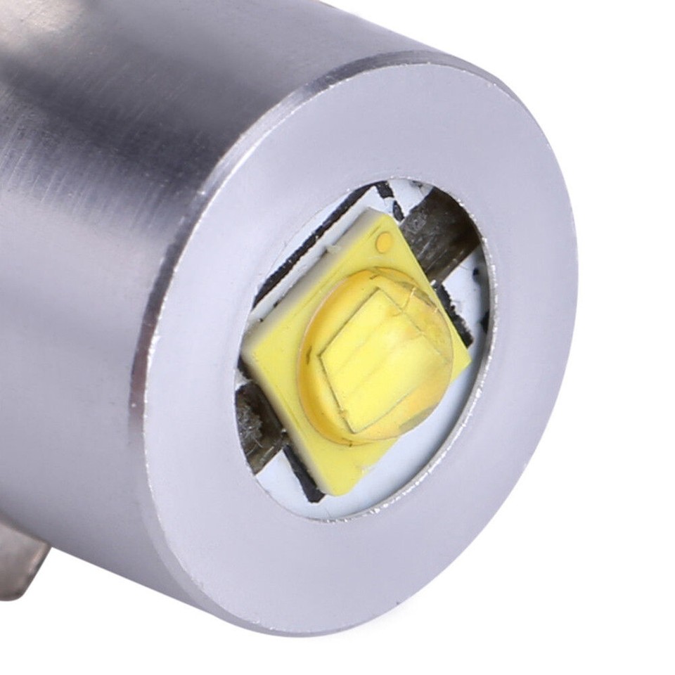 Coppia Lampadine LED P13.5S 0.5W 5-24V – Luce Bianca 120LM Per Torcia Frontale (2 Pezzi)