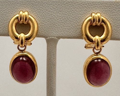 18k Yellow Gold ~ 8mm x 10mm Oval Amethyst ~ 1/2" x 1" Clip-On Earrings - Picture 5 of 8
