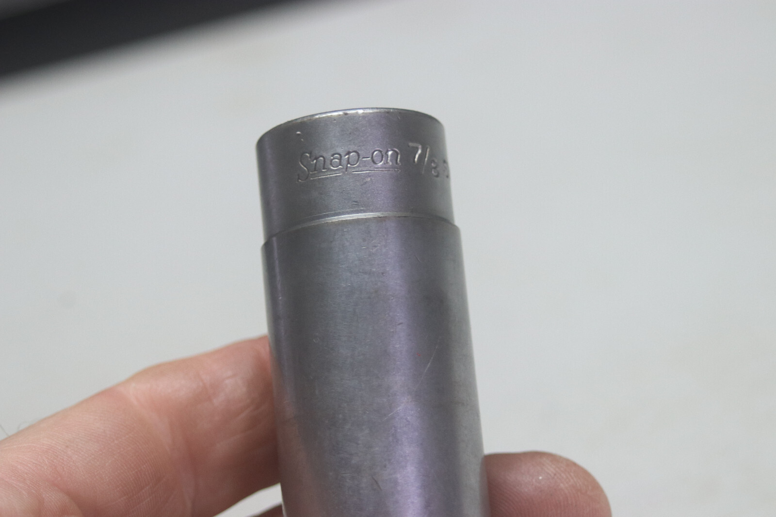 Snap On  SVS281  1/2 Inch Drive 7/8  12 Point Deep Socket