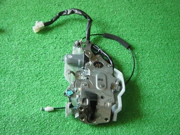 NISSAN SERENA CC25 C25 Genuine Slide Door Lock Easy Closer Motor