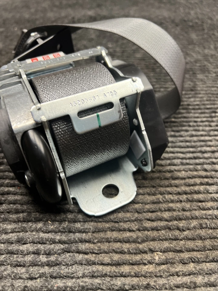 OEM Mopar ZF30BD5AD Front Outer Seat Belt - Image 4 of 4