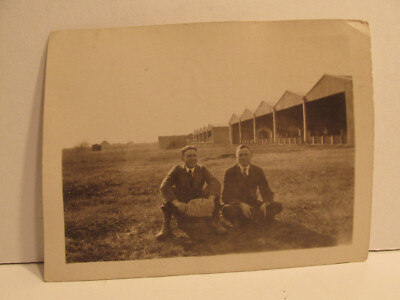 VINTAGE FOUND PHOTOGRAPH B&W ART OLD PHOTO 1910S WW1 MAN MEN SUITS GAY INTEREST